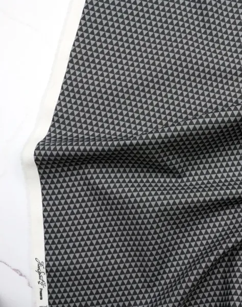 Tula Pink - Graywork - "Kinda Shady" Shadow
